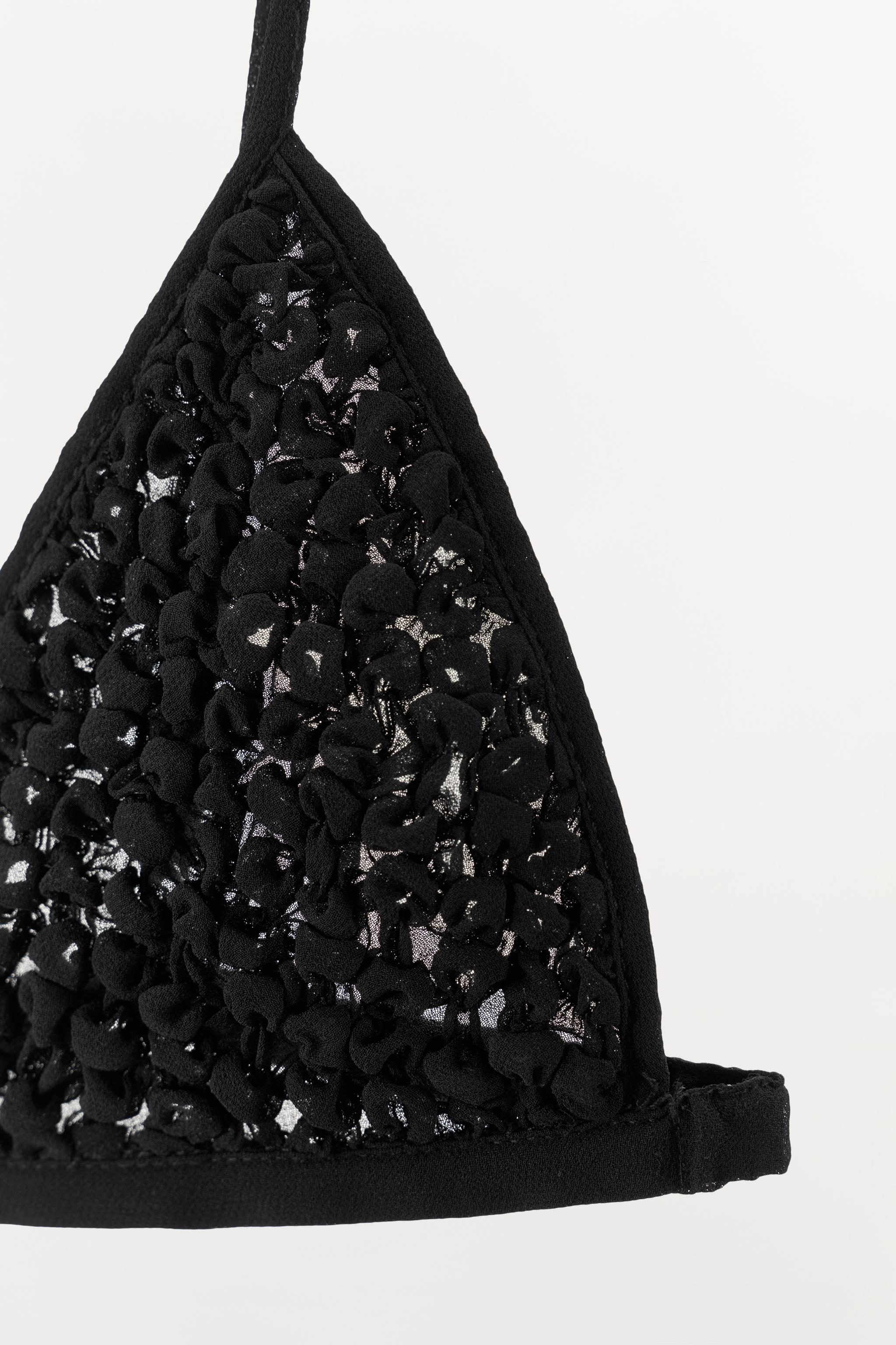 STRUCTURE TRIANGLE BRA